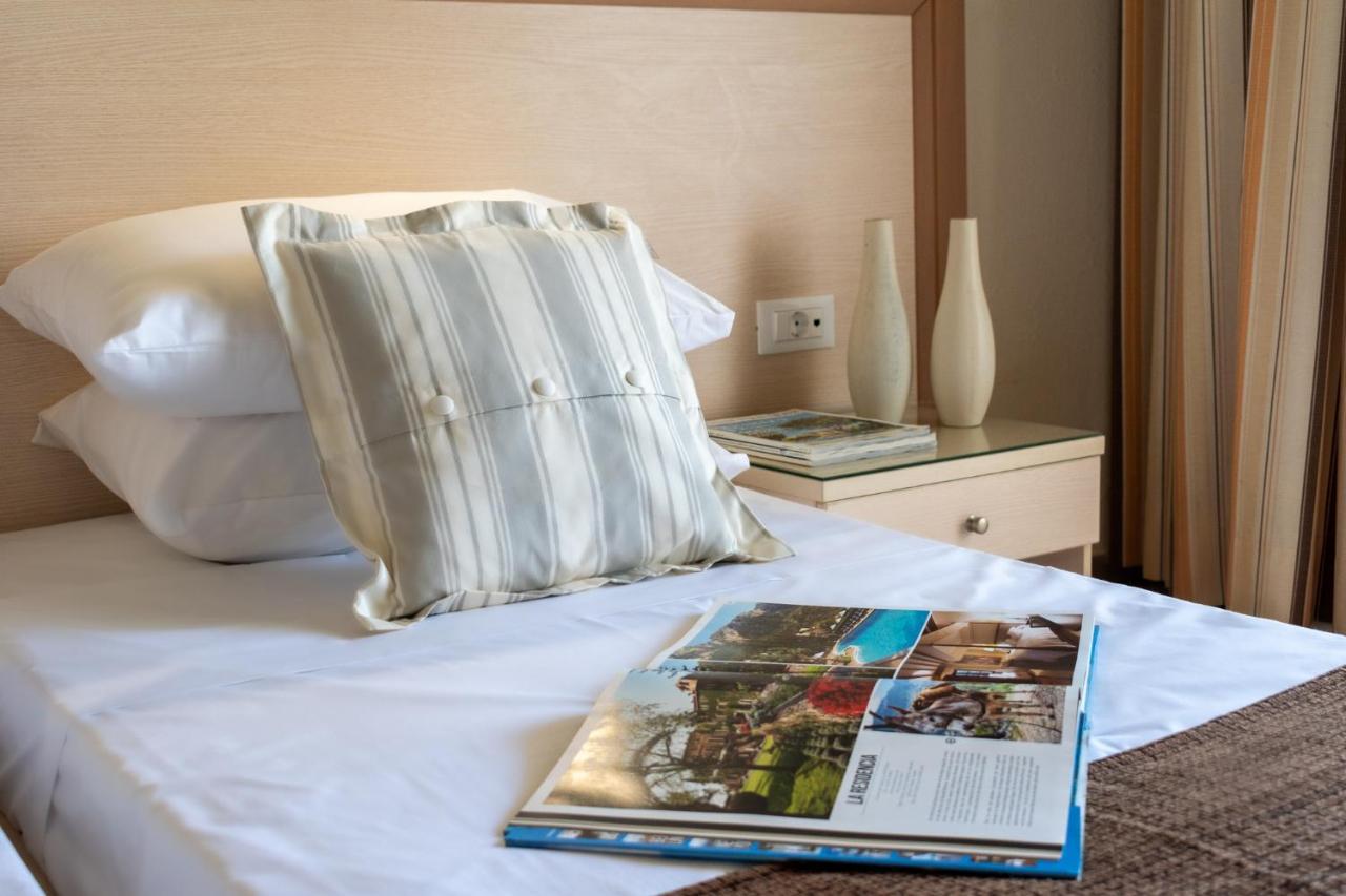 Dedalos Hotel Mália Kültér fotó