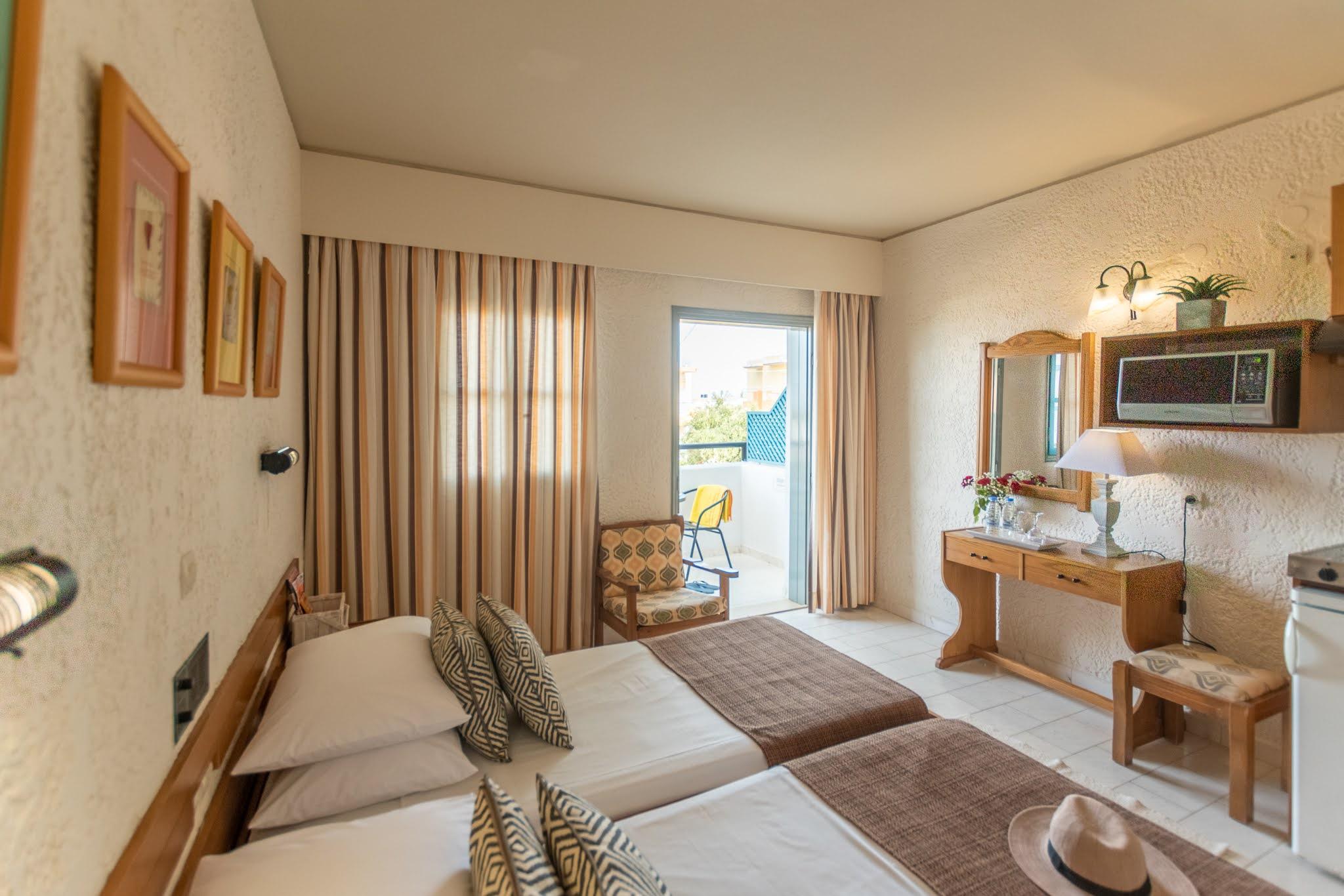 Dedalos Hotel Mália Kültér fotó